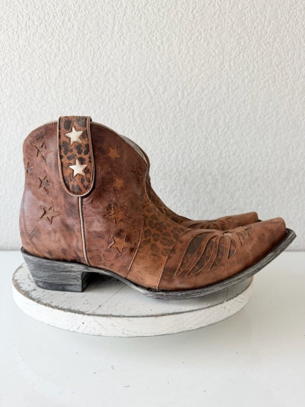 Old Gringo UNITED Short Brown Boots Animal Print Cowboy Womens 12 Snip Toe Ankle - Picture 2 of 11